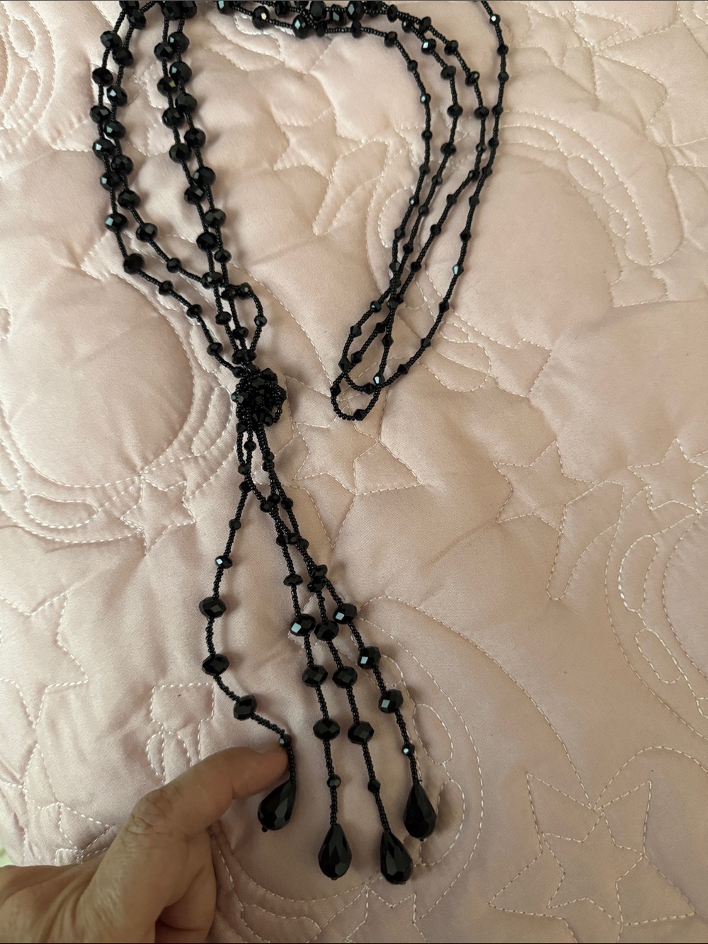 Black Beaded Lariat Necklace with Knotted Tassel - Women Jewelry - Picture 3 of 4